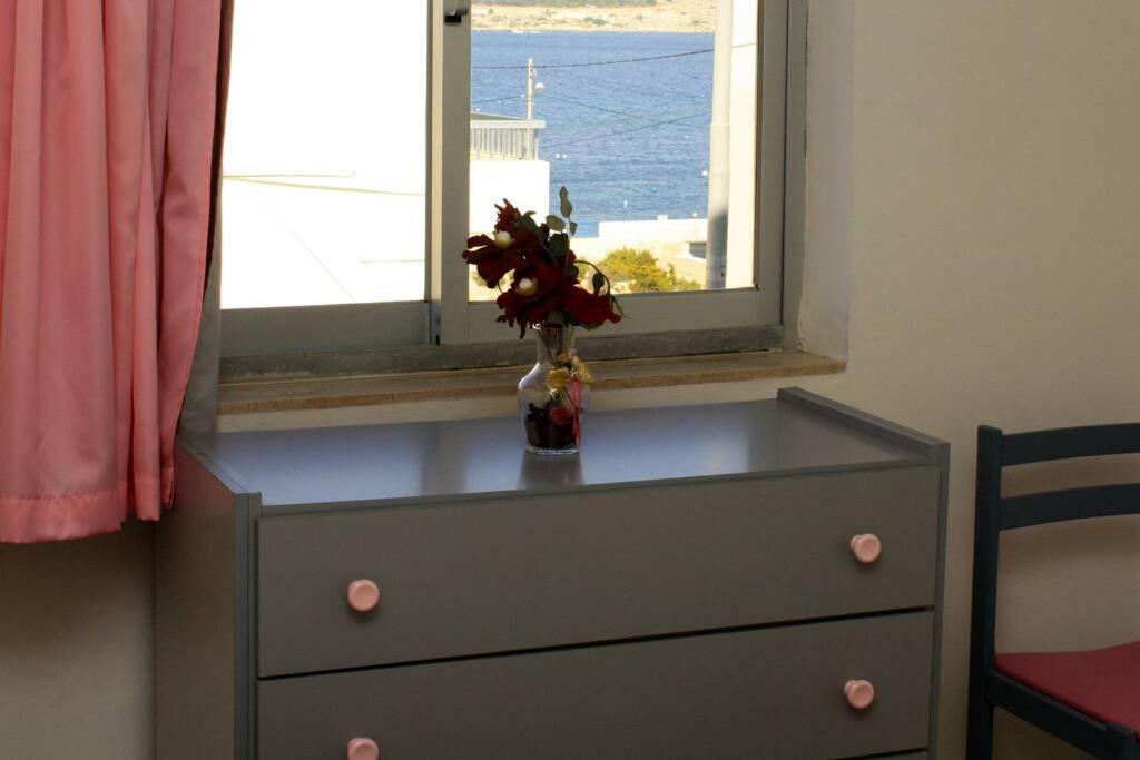 Fiesta Apartment Seaview Mellieħa Extérieur photo