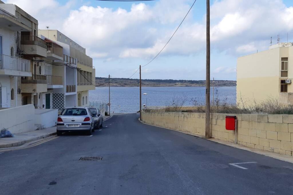 Fiesta Apartment Seaview Mellieħa Extérieur photo