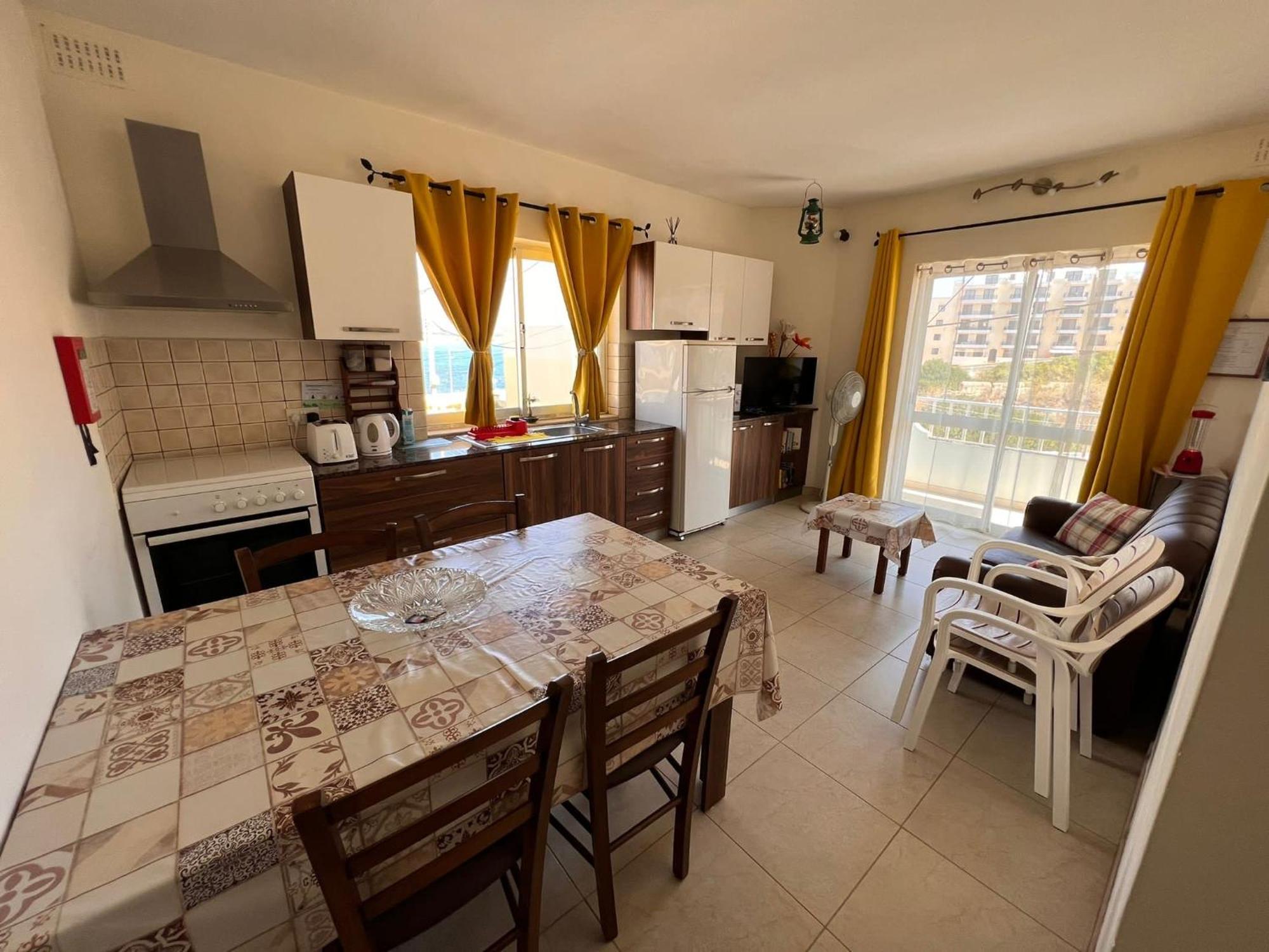 Fiesta Apartment Seaview Mellieħa Extérieur photo